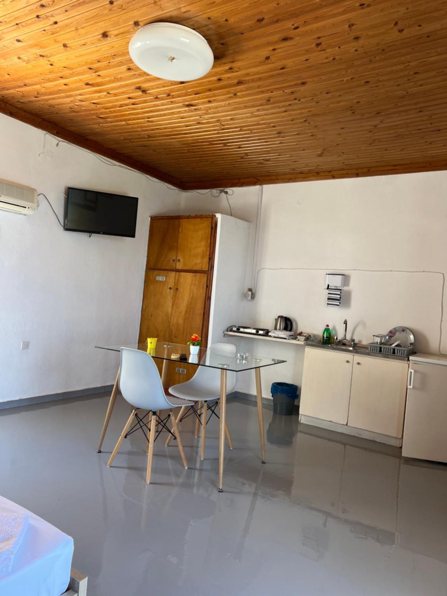 Artaki R Apartments Koróni المظهر الخارجي الصورة